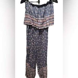 Womens Strapless Jumper Size M